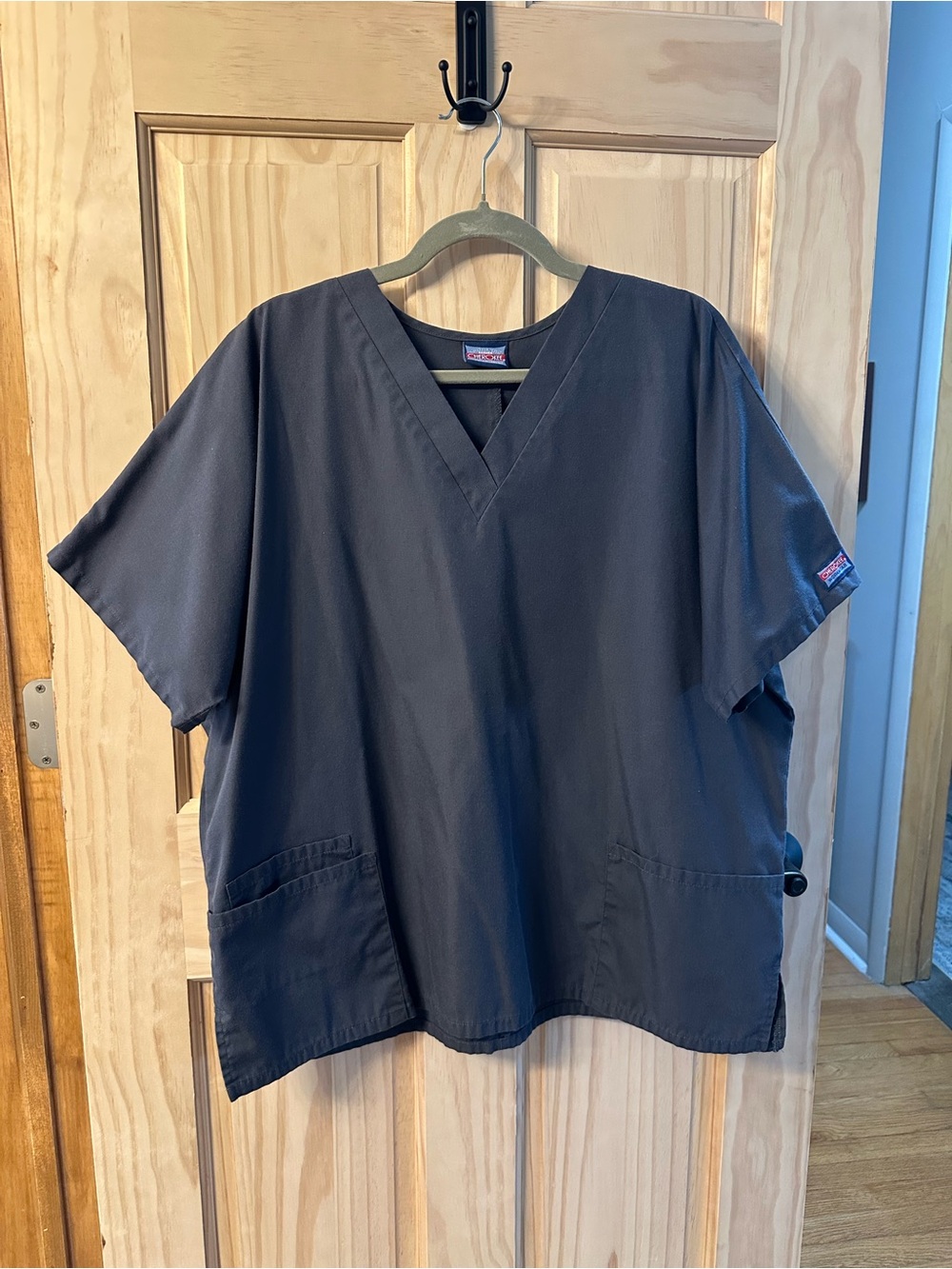Unisex Cherokee Black V-neck Medical Scrub Top
